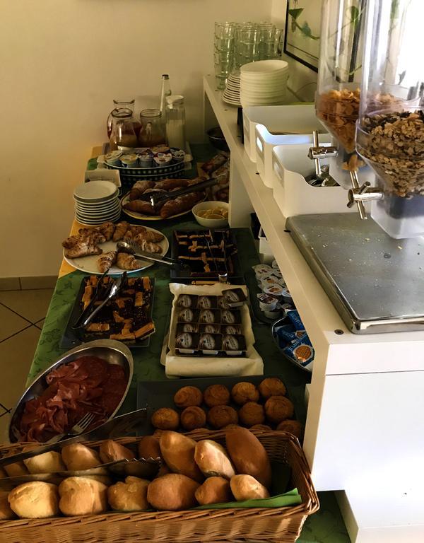 Hotel Vienna Senigallia Eksteriør billede