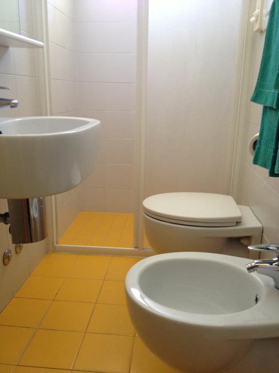 Hotel Vienna Senigallia Værelse billede