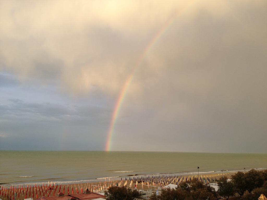 Hotel Vienna Senigallia Eksteriør billede